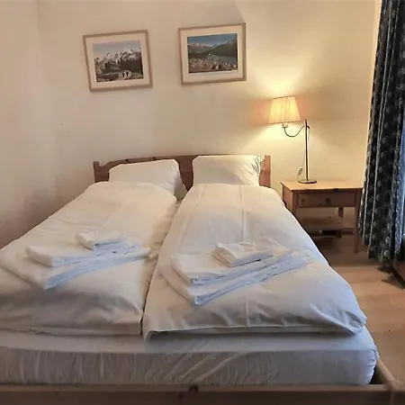 Chesa Michel Appartement Bever Kamer foto