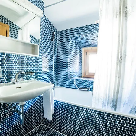 Chesa Michel Appartement Bever Kamer foto