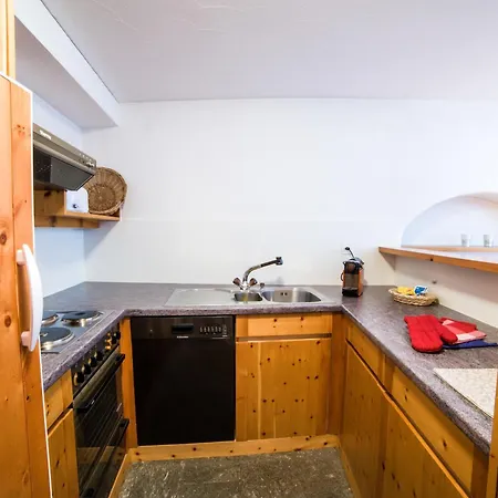 Chesa Michel Appartement Bever Kamer foto