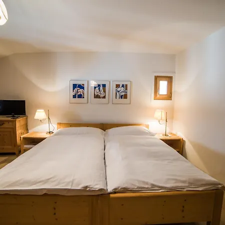 Chesa Michel Appartement Bever Buitenkant foto