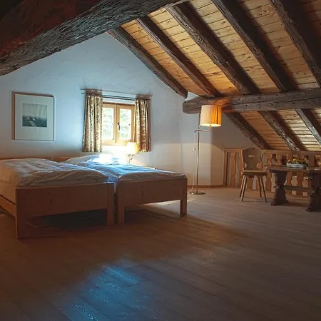 Chesa Michel Appartement Bever Buitenkant foto